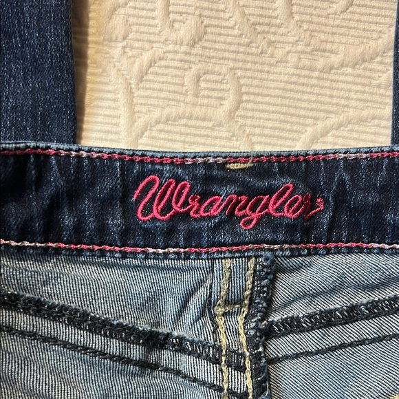 Wrangler Dark Blue Boot Cut Jeans. 7/8x 34. - Picture 5 of 11